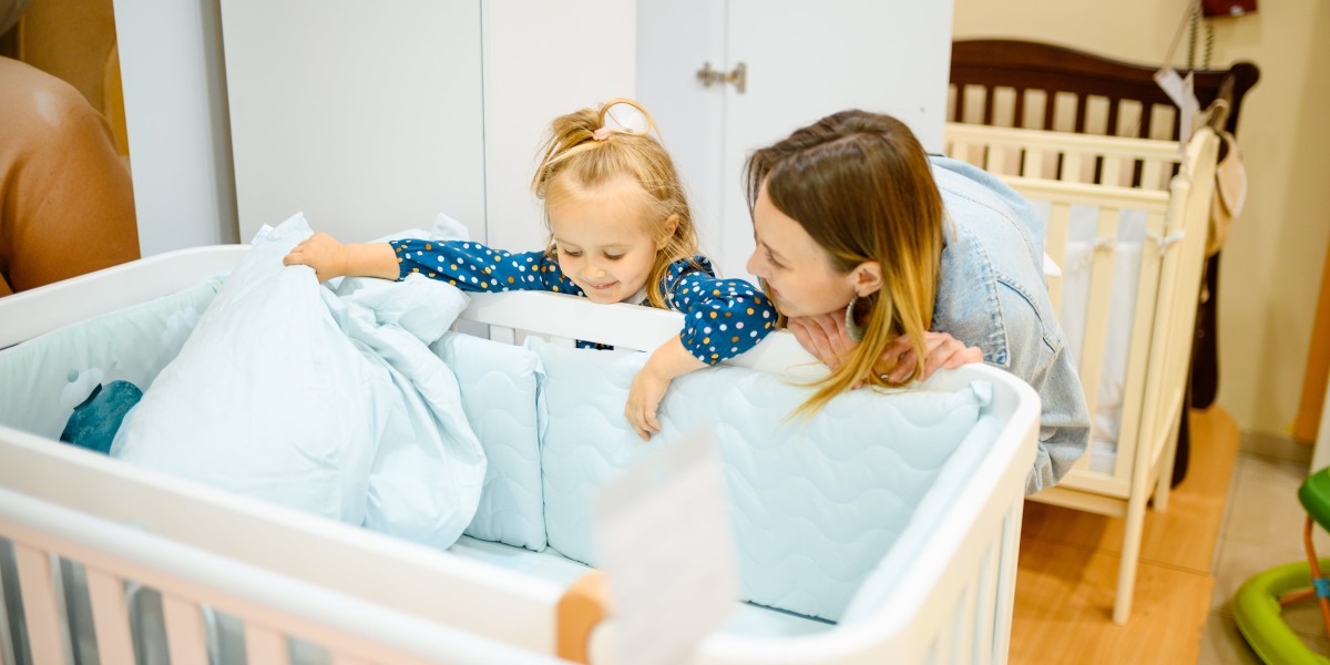 The Essential Guide to Choosing the Right Baby Cot